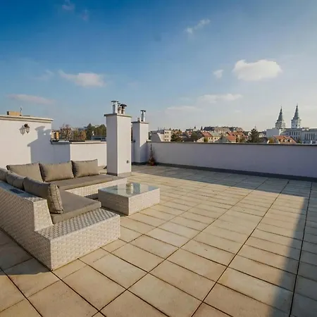 Exkluzivny Penthouse 145 M2 S Panoramatickou Stresnou Terasou 130 M2 Apartmán