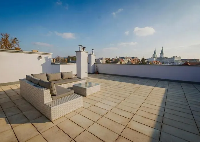 Exkluzivny Penthouse 145 M2 S Panoramatickou Stresnou Terasou 130 M2 Apartmán